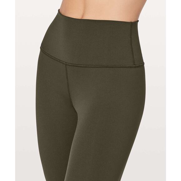 Lululemon Wunder Under Crop (Hi-Rise) Luxtreme 21" Size: 4 - Picture 6 of 7